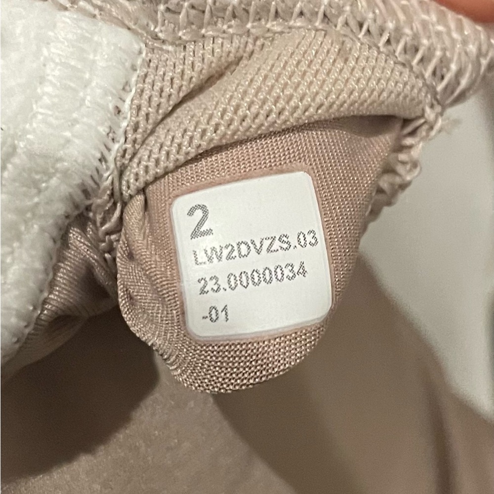 Lululemon wunder train strappy racer bra A/B - Picture 4 of 4